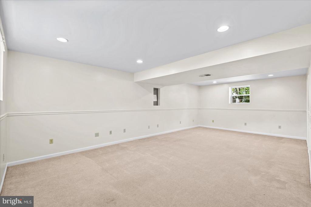 17 MYERS DRIVE