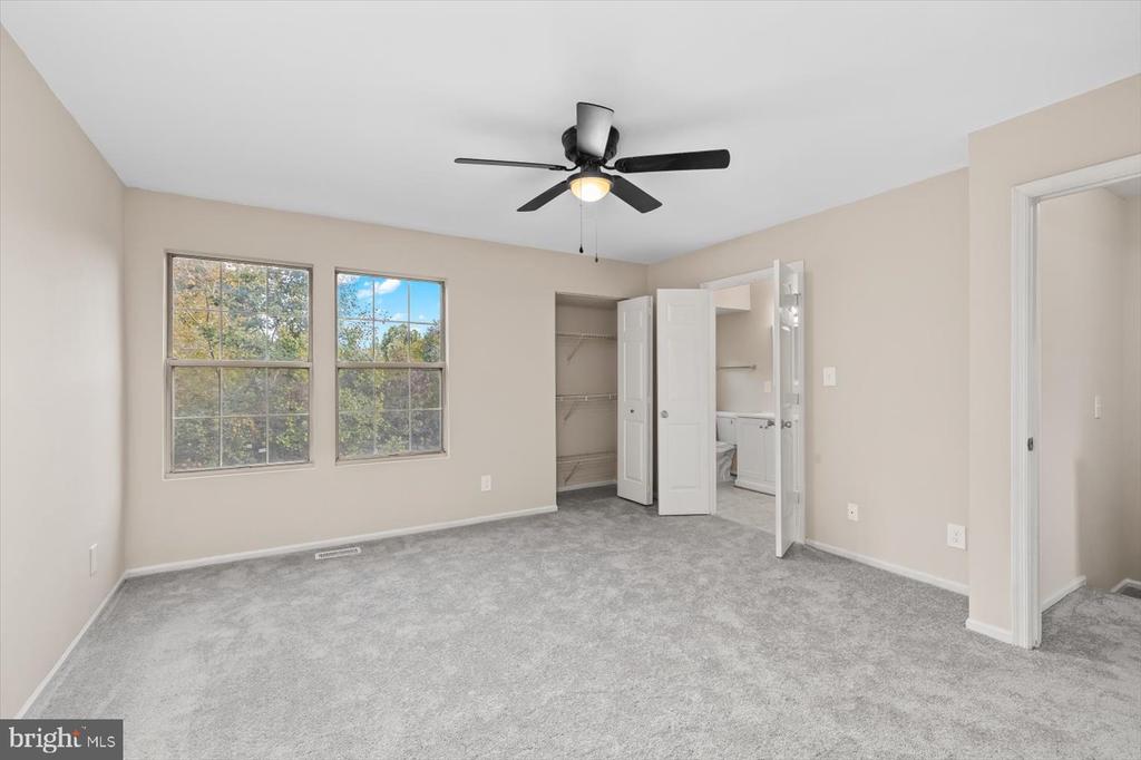 306 PINNACLE DRIVE