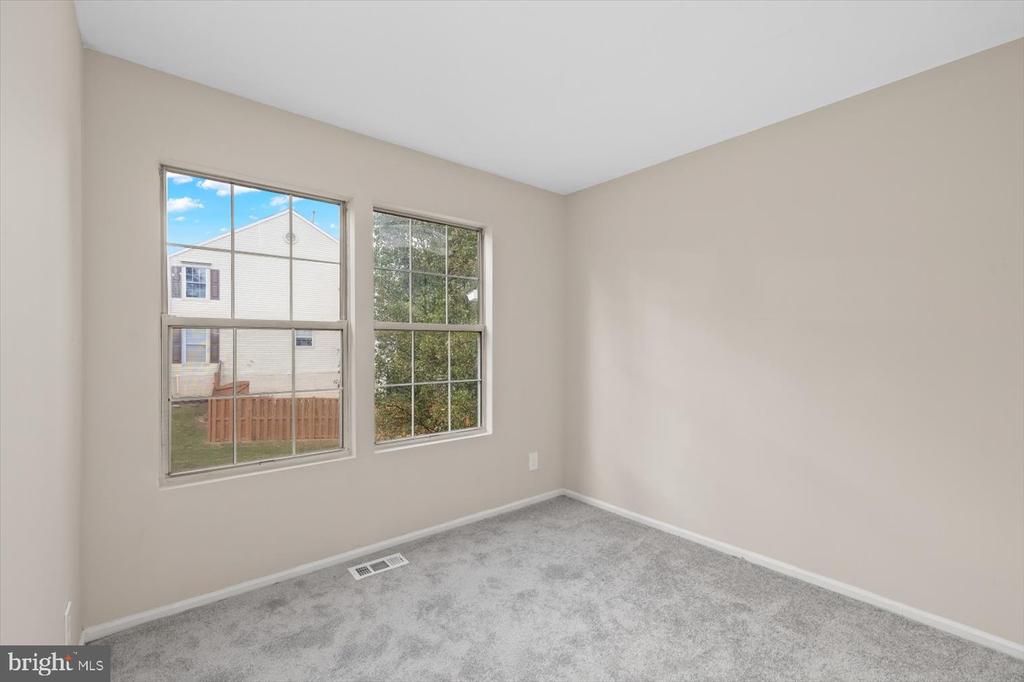 306 PINNACLE DRIVE