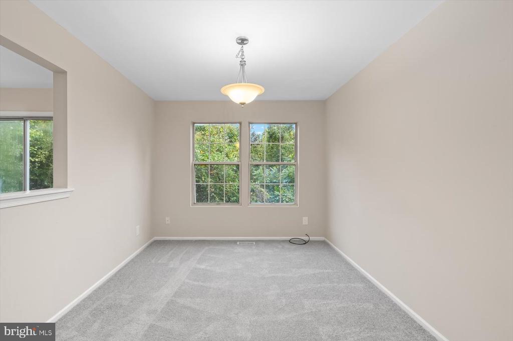 306 PINNACLE DRIVE