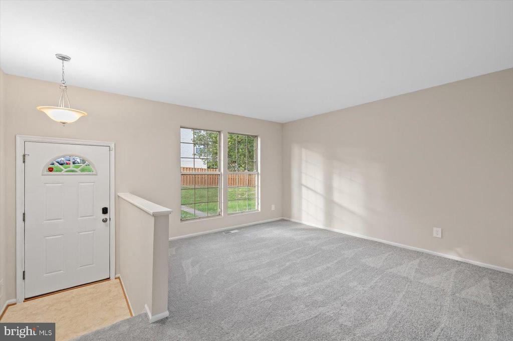 306 PINNACLE DRIVE