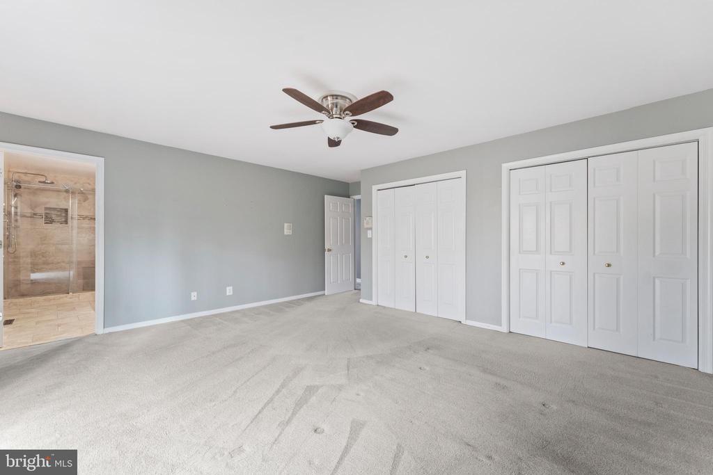 144 RICHARD'S FERRY ROAD