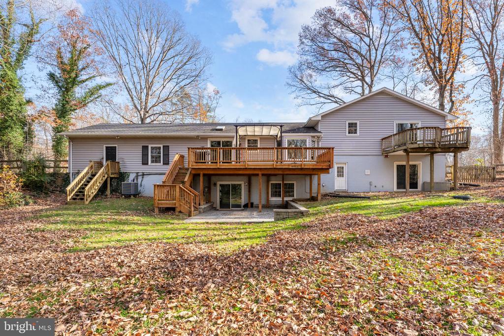 144 RICHARD'S FERRY ROAD
