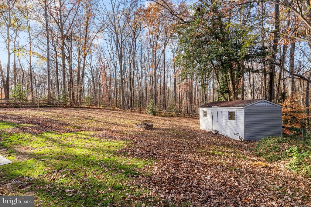 144 RICHARD'S FERRY ROAD