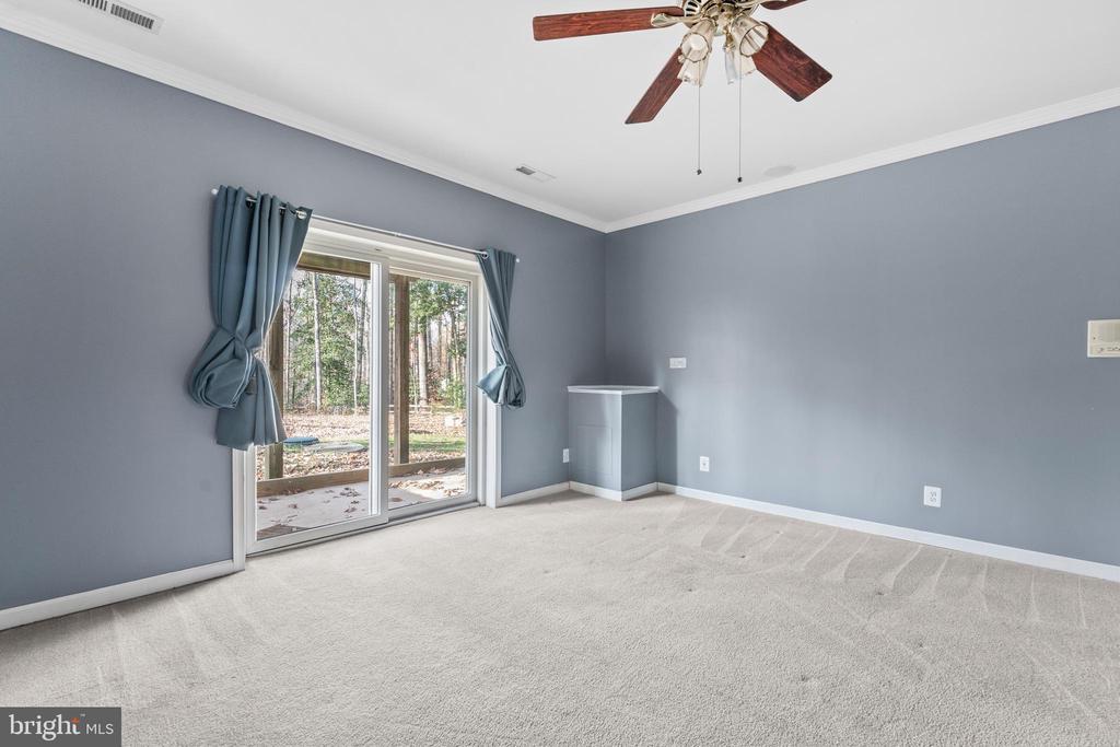 144 RICHARD'S FERRY ROAD
