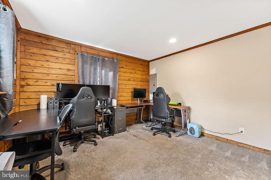 45 HIDDEN LAKE DRIVE