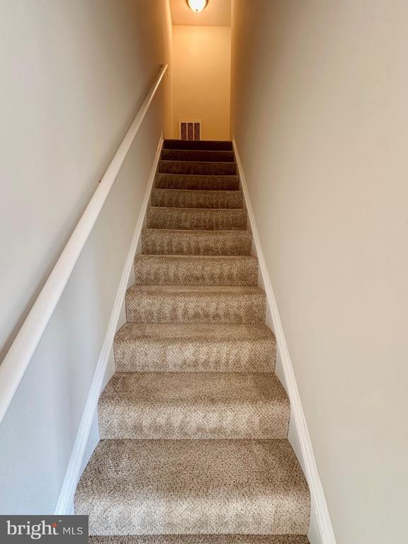 212 BELL TOWERS COURT