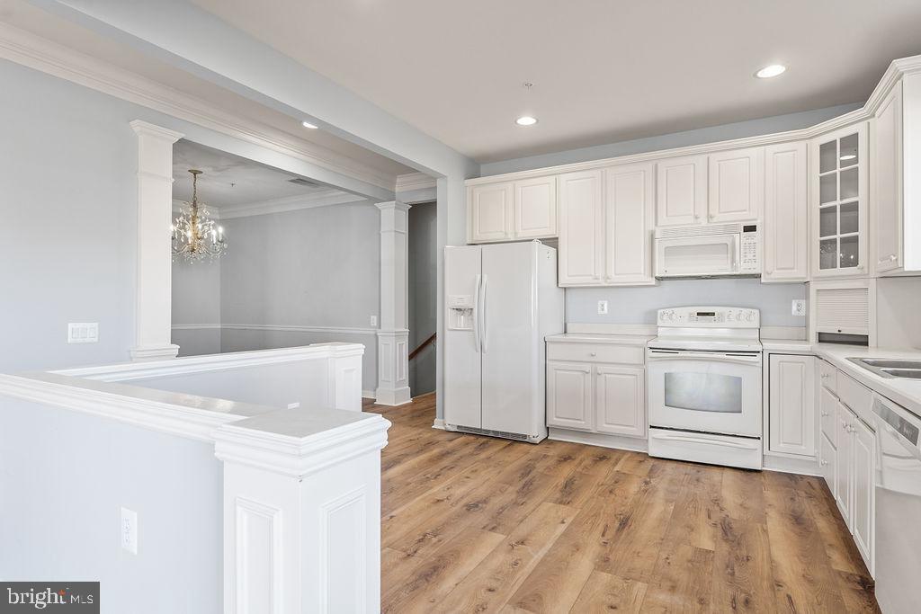 15 ASPEN HILL DRIVE 51-1