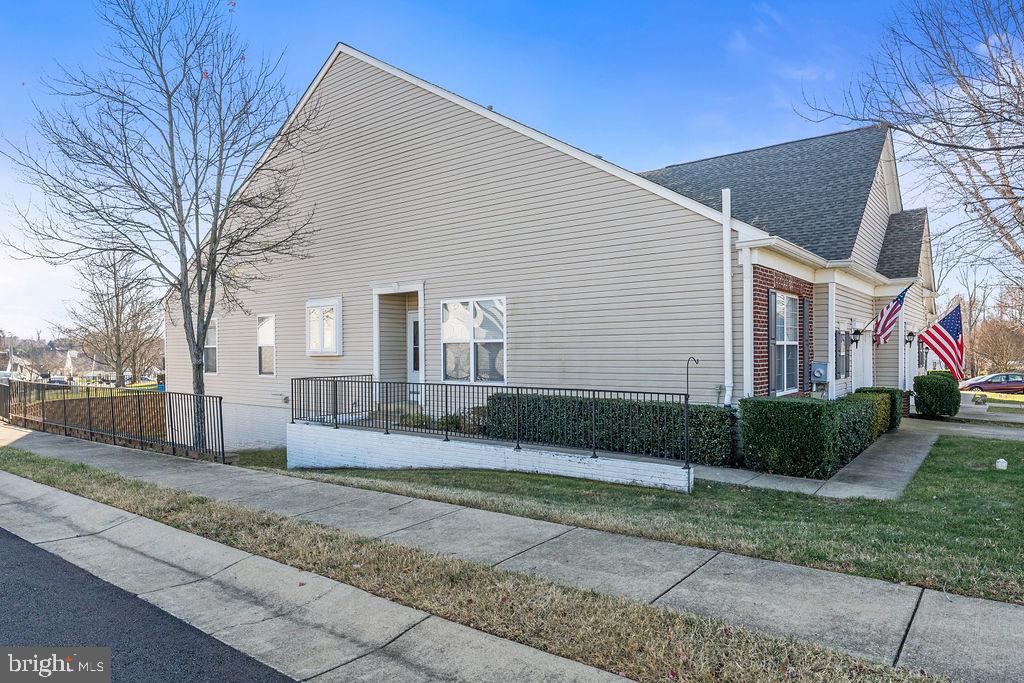 15 ASPEN HILL DRIVE 51-1