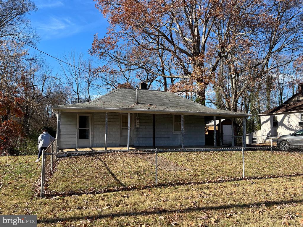 128 COOL SPRING ROAD