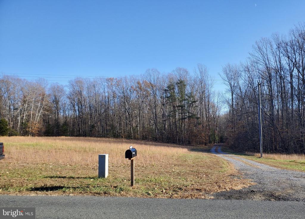RICHARDS FERRY ROAD