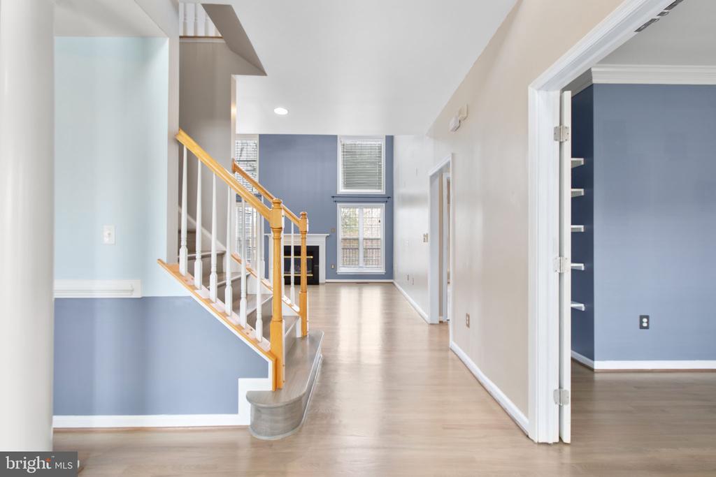 4 GALLERY ROAD