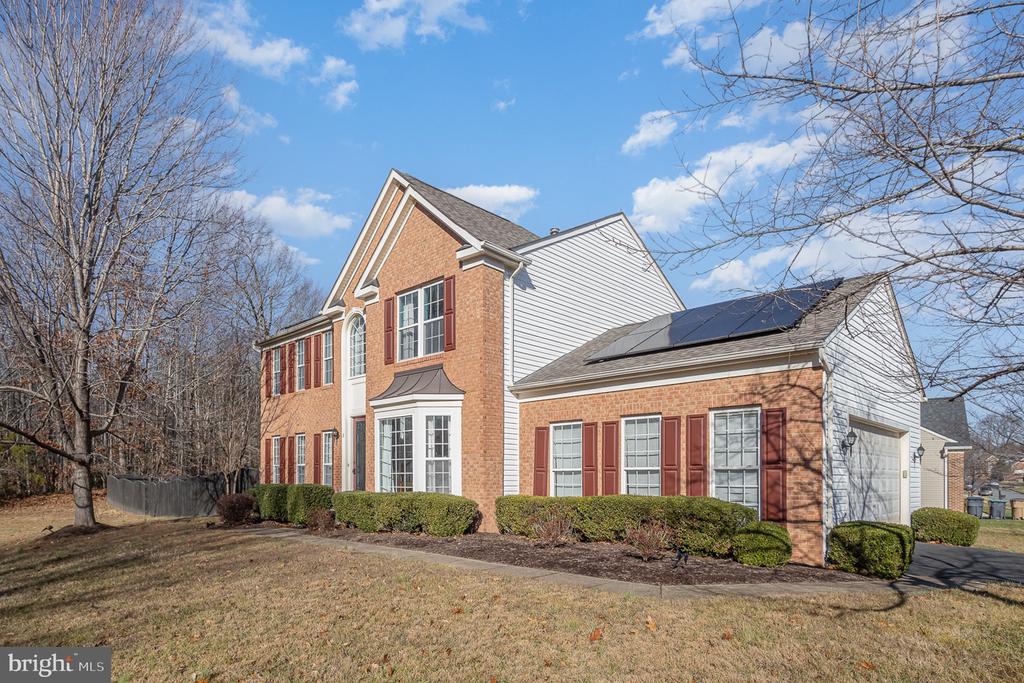 3 TEMPLE DRIVE