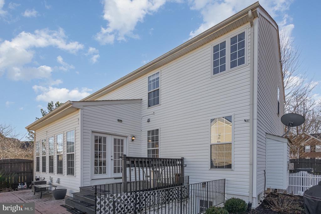 3 TEMPLE DRIVE