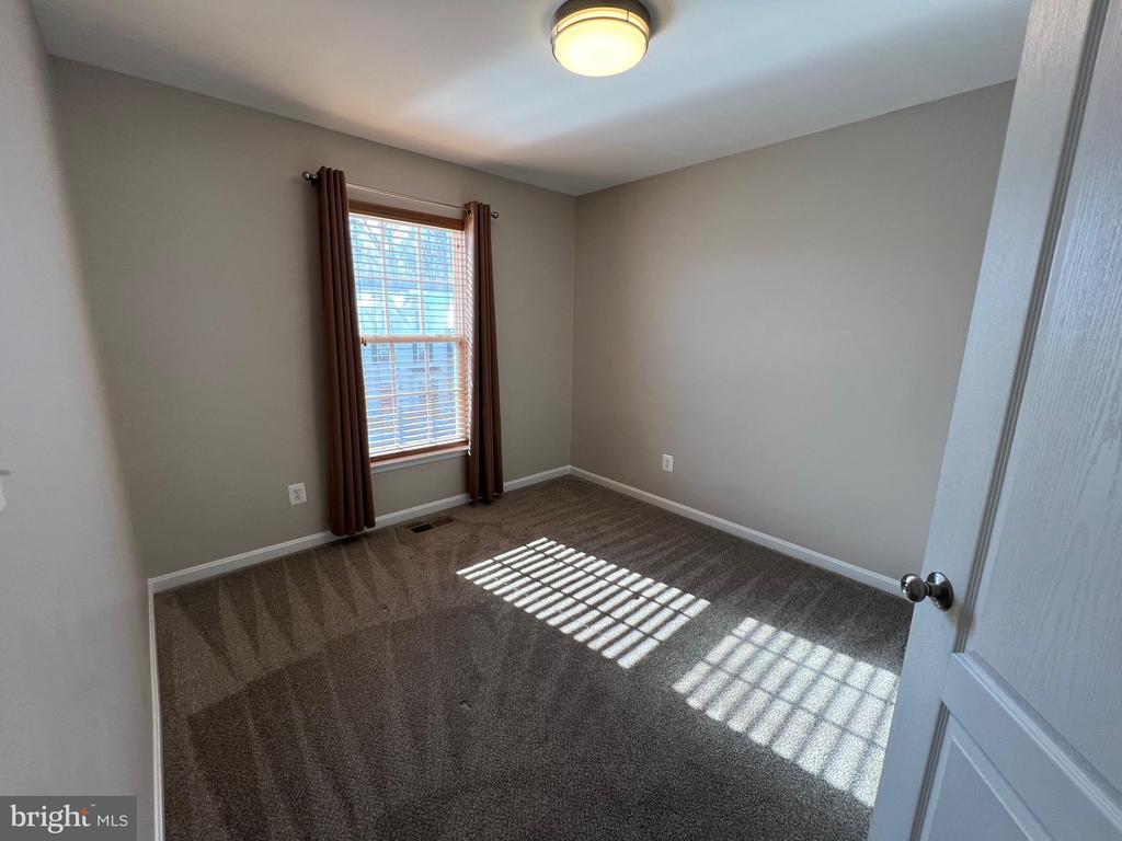125 MACON DRIVE