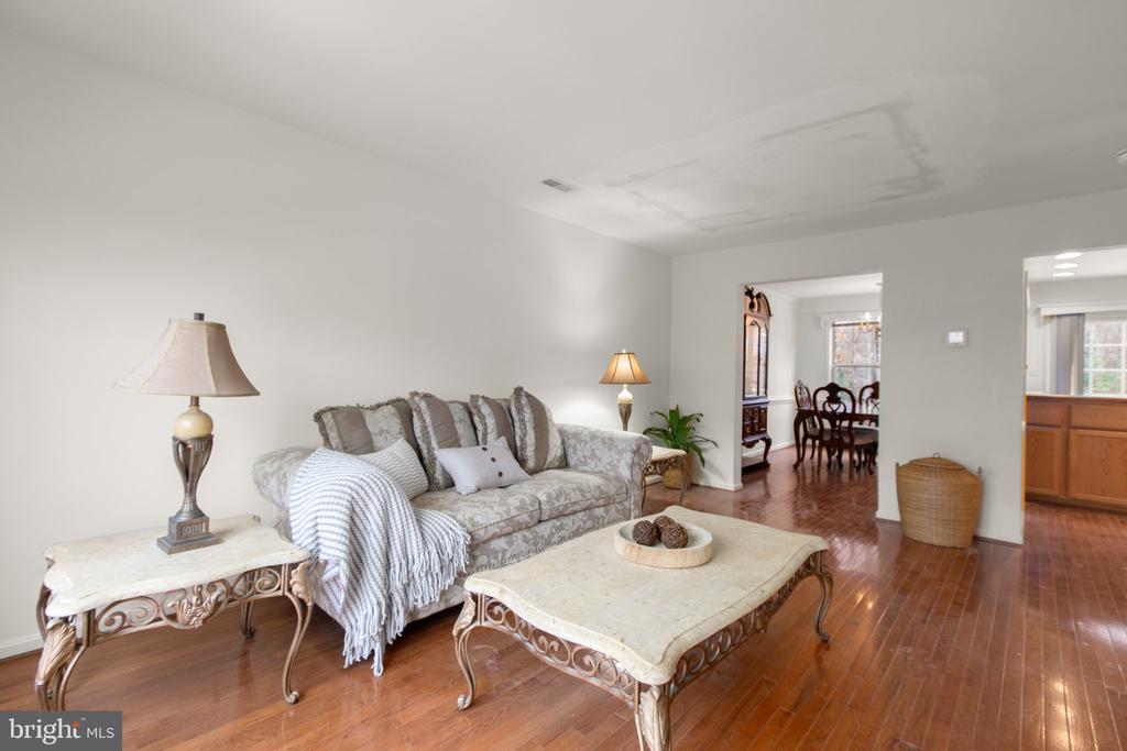 505 WESTMINSTER LANE 154