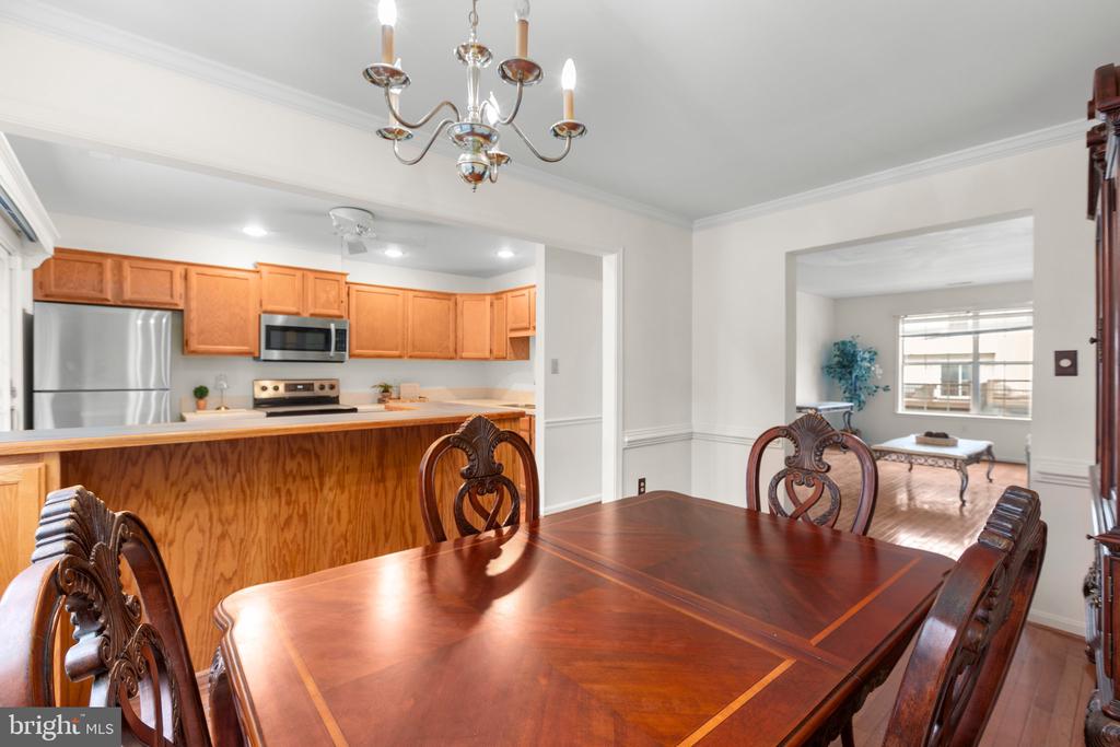 505 WESTMINSTER LANE 154