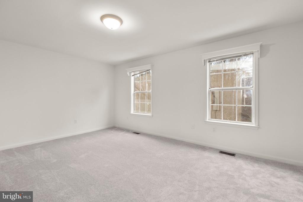 505 WESTMINSTER LANE 154