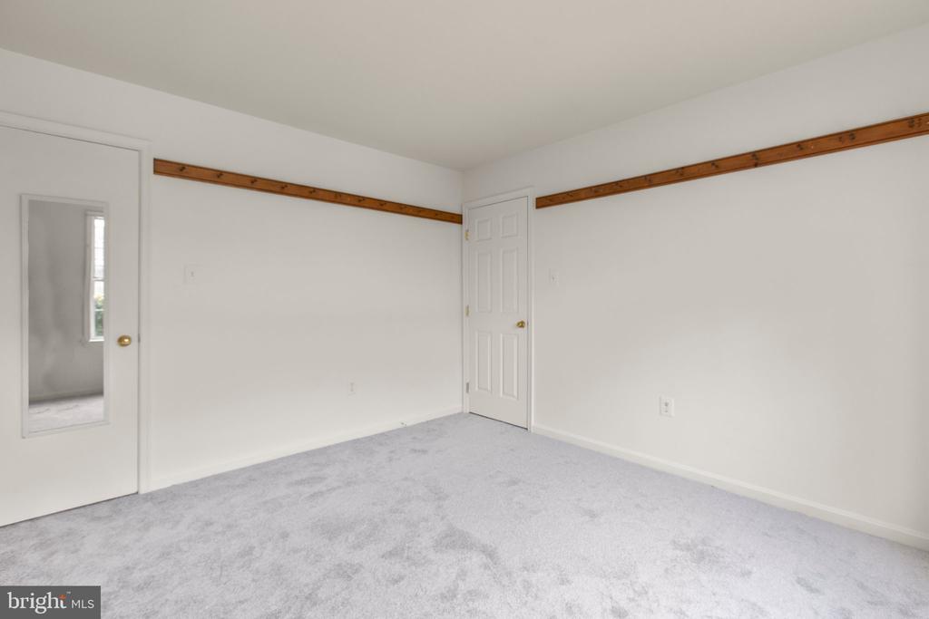 505 WESTMINSTER LANE 154