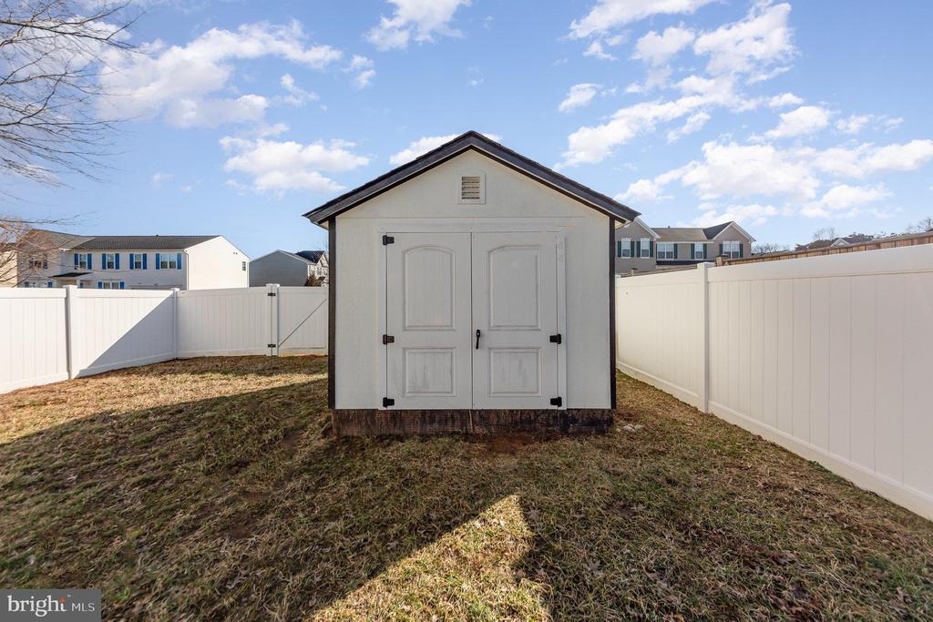 10 MINTWOOD DRIVE