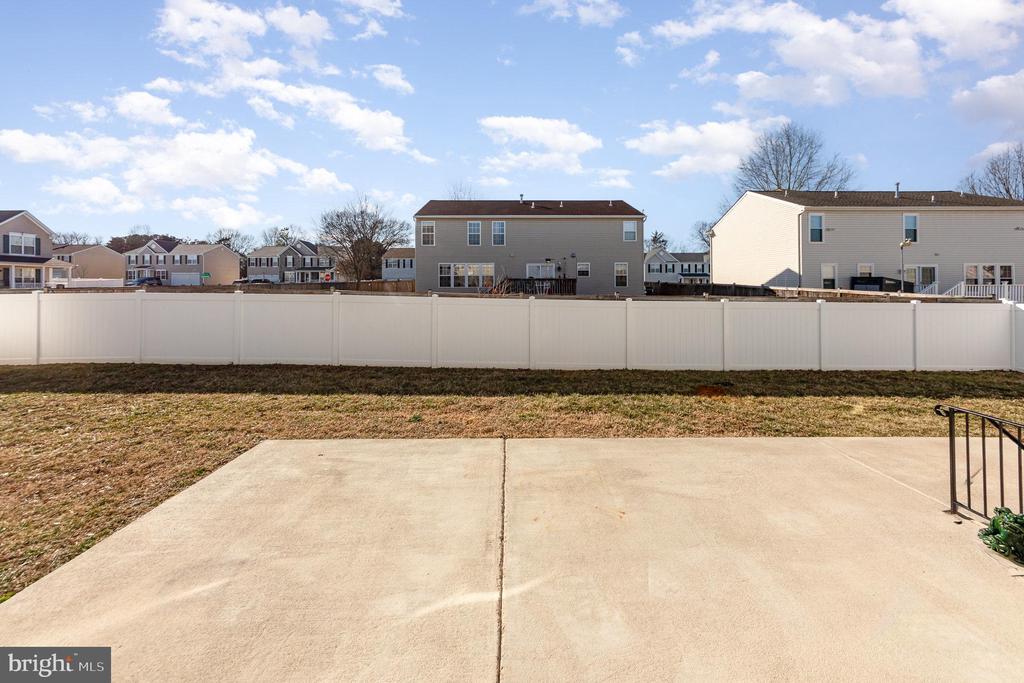 10 MINTWOOD DRIVE