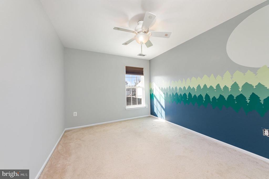 10 MINTWOOD DRIVE