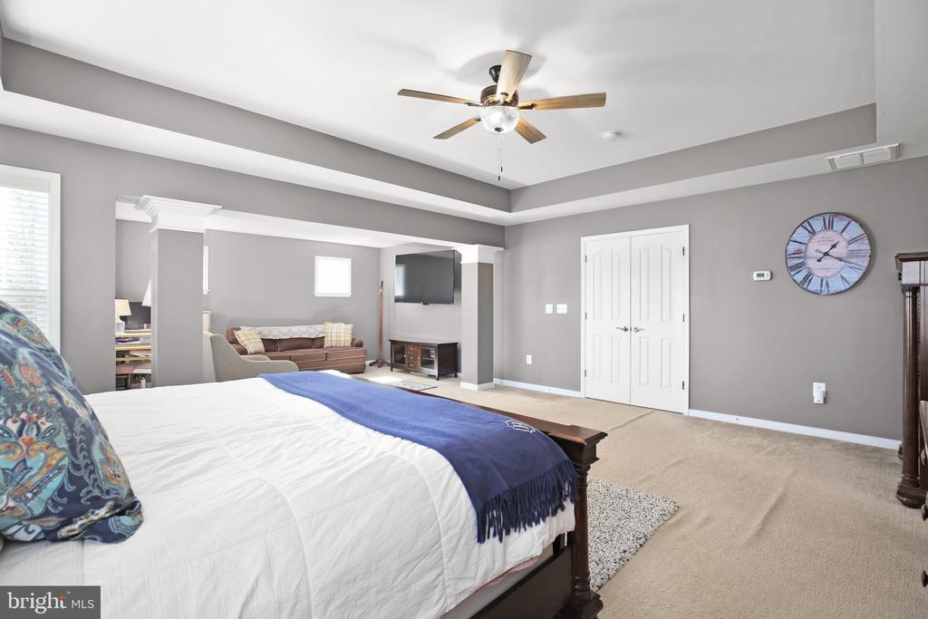 11 WOODLOT COURT