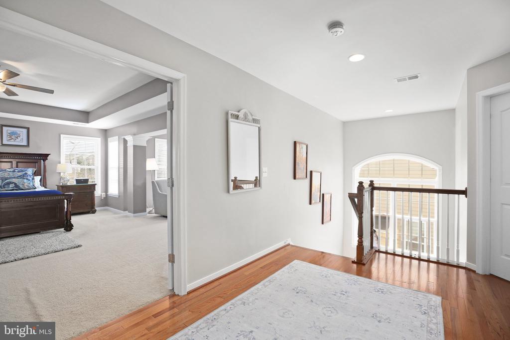 11 WOODLOT COURT