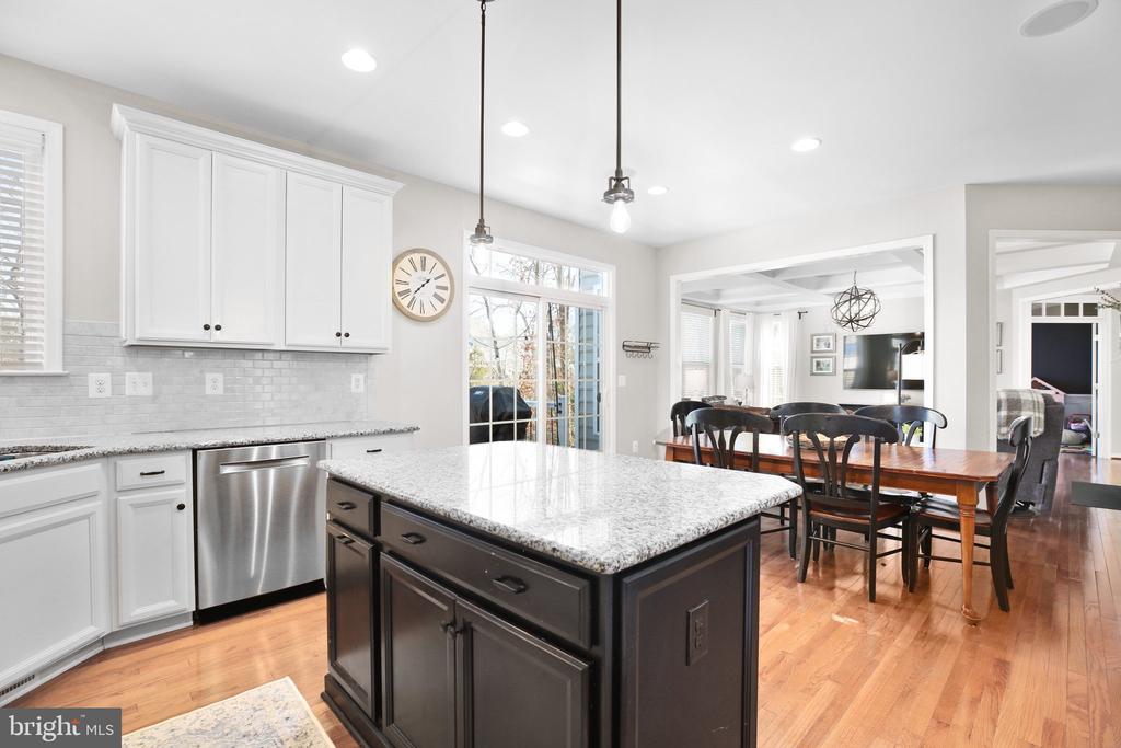 11 WOODLOT COURT