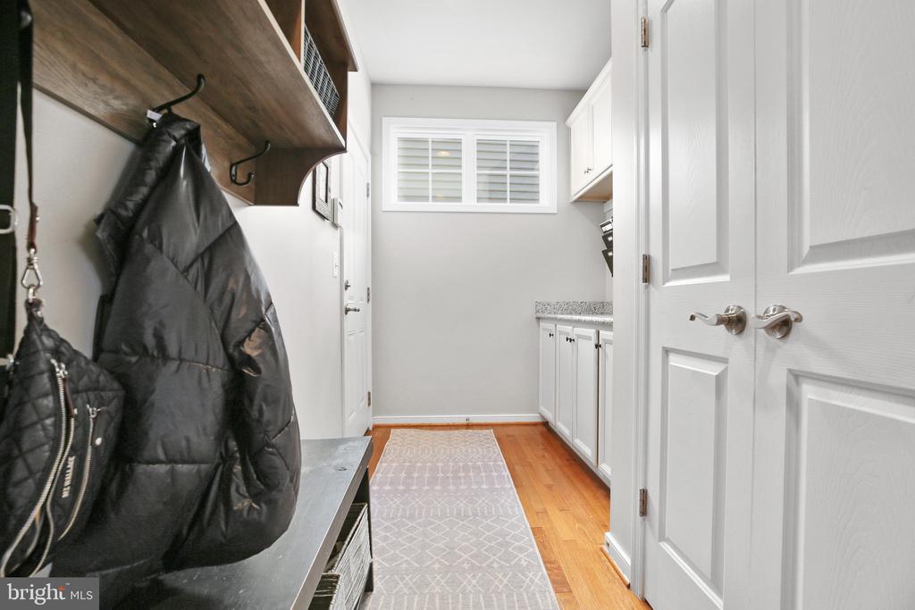 11 WOODLOT COURT