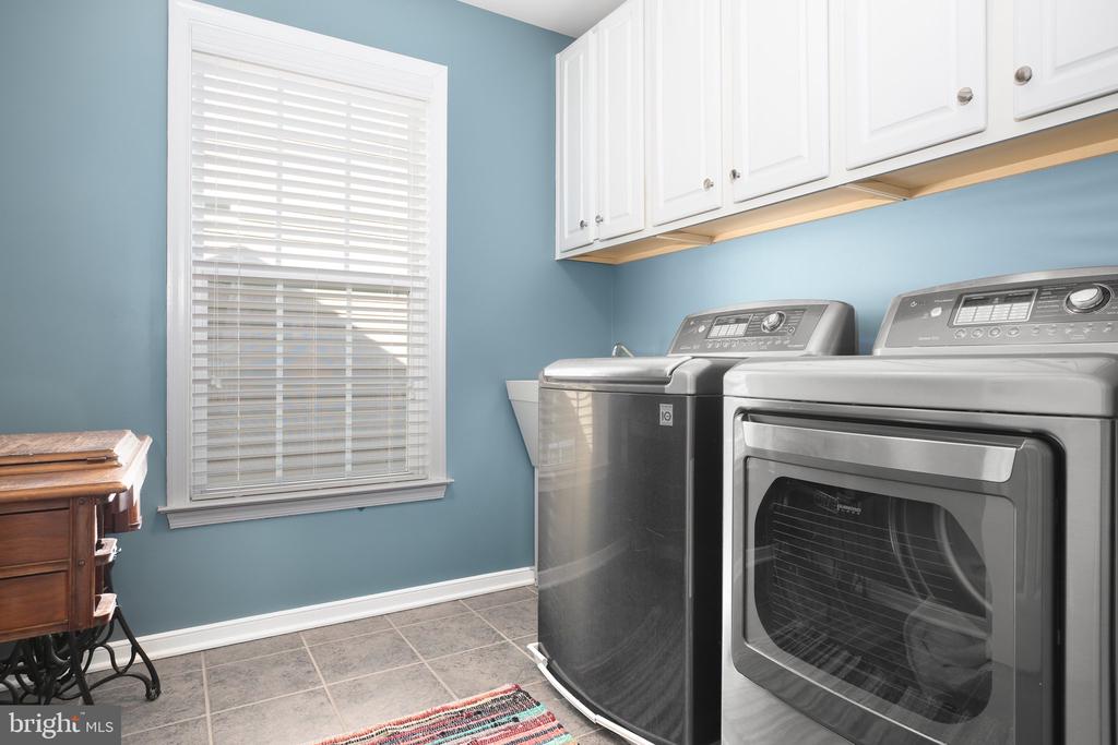 11 WOODLOT COURT