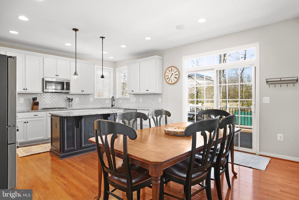 11 WOODLOT COURT