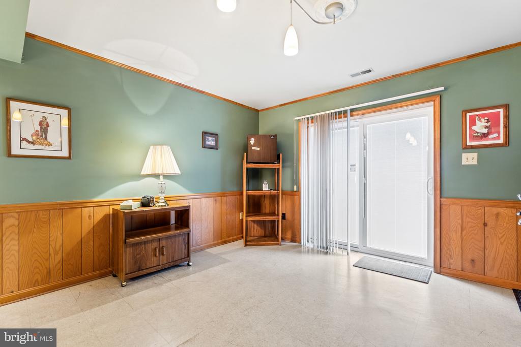 206 STERN COVE