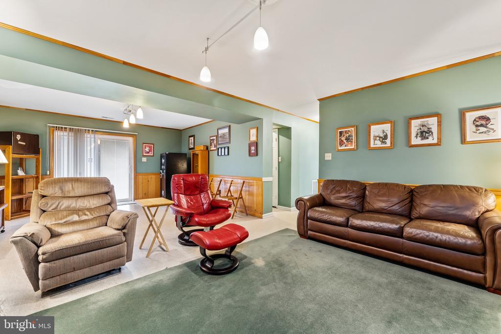 206 STERN COVE