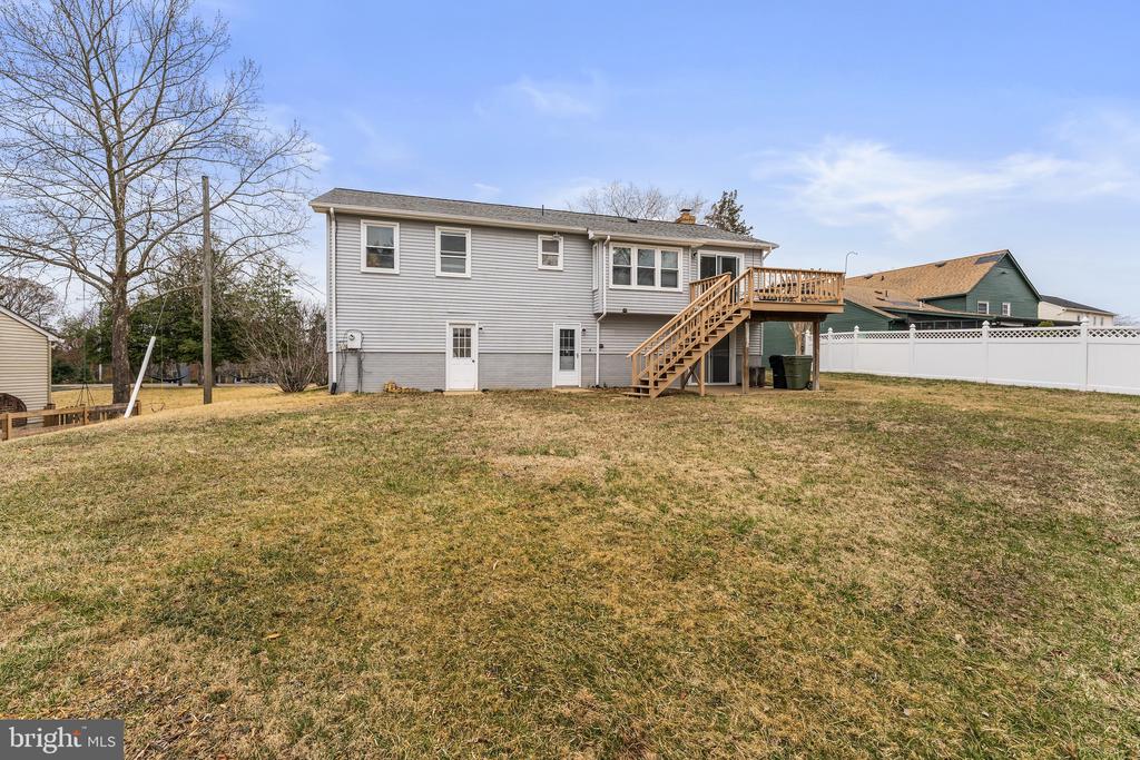 206 STERN COVE