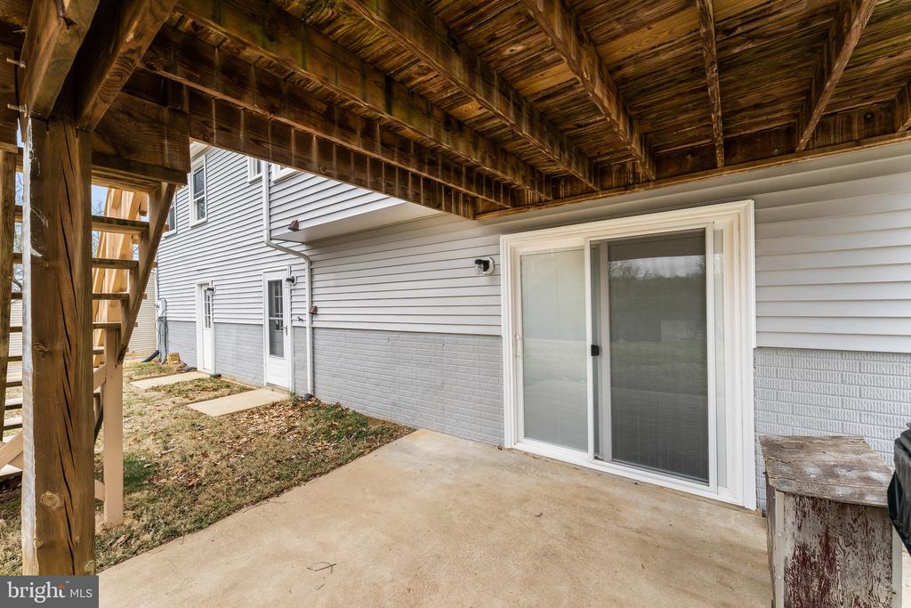 206 STERN COVE