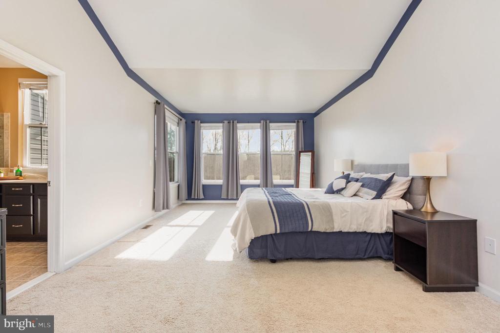 41 SHEPHERDS HOOK WAY