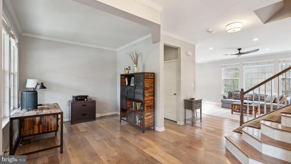 22 DARDEN COURT
