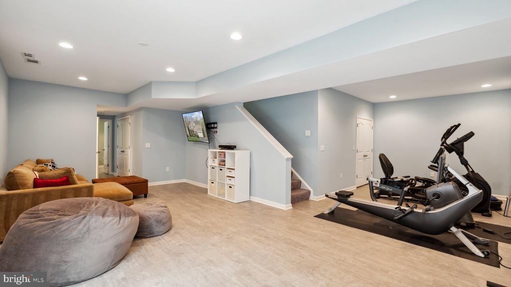 22 DARDEN COURT