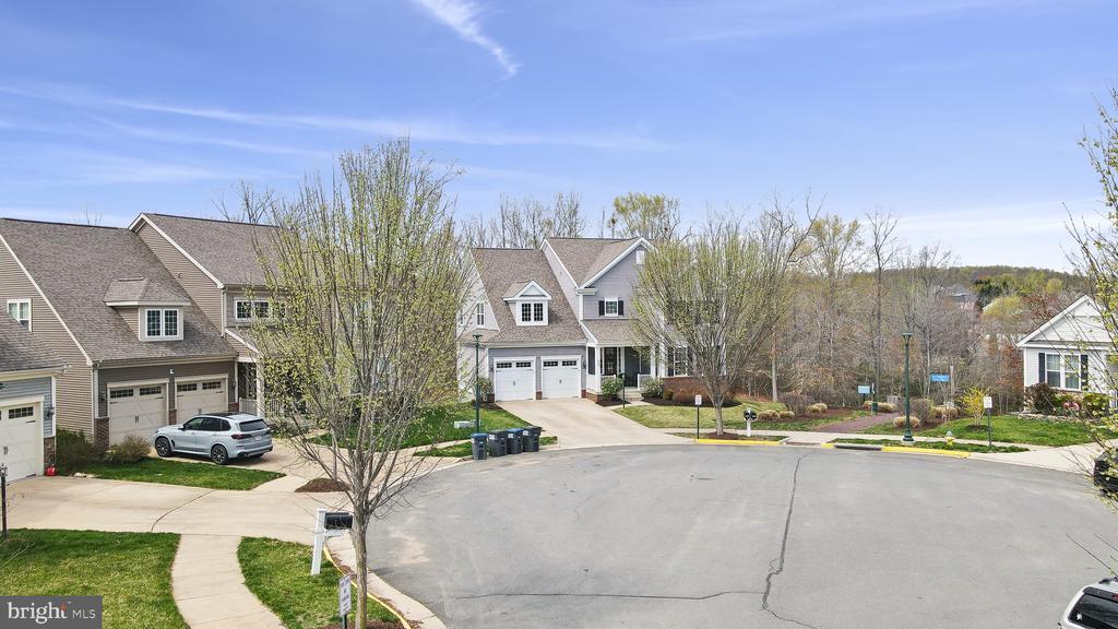 425 PEAR BLOSSOM ROAD