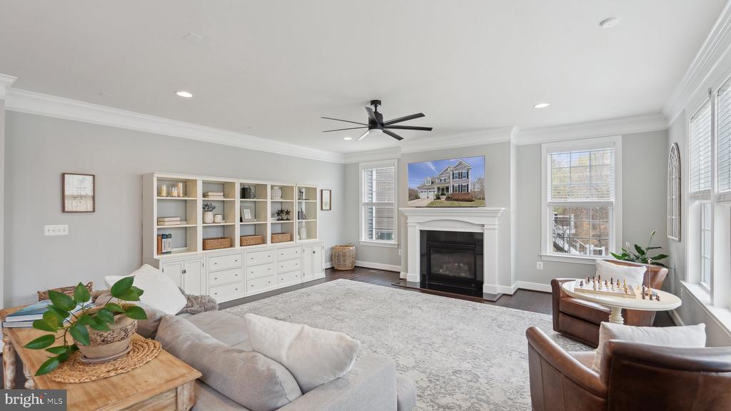 425 PEAR BLOSSOM ROAD