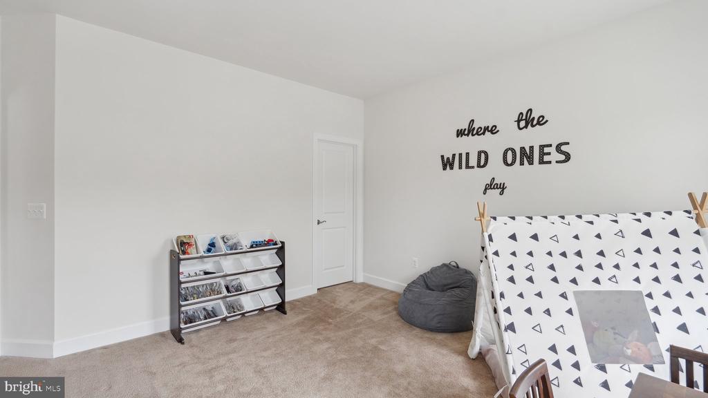 425 PEAR BLOSSOM ROAD