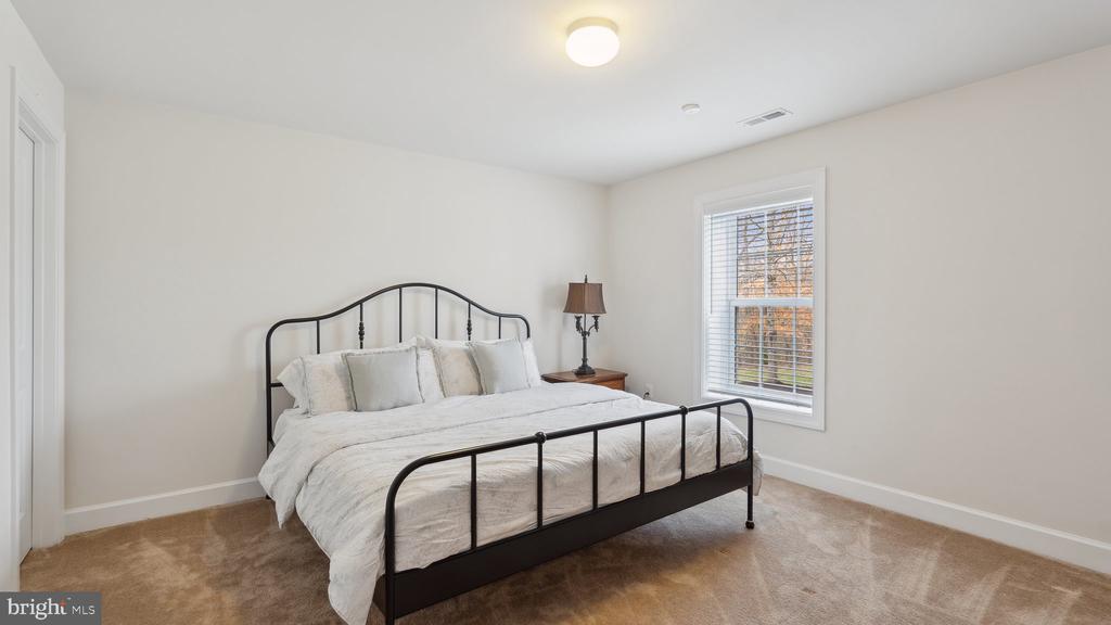 425 PEAR BLOSSOM ROAD