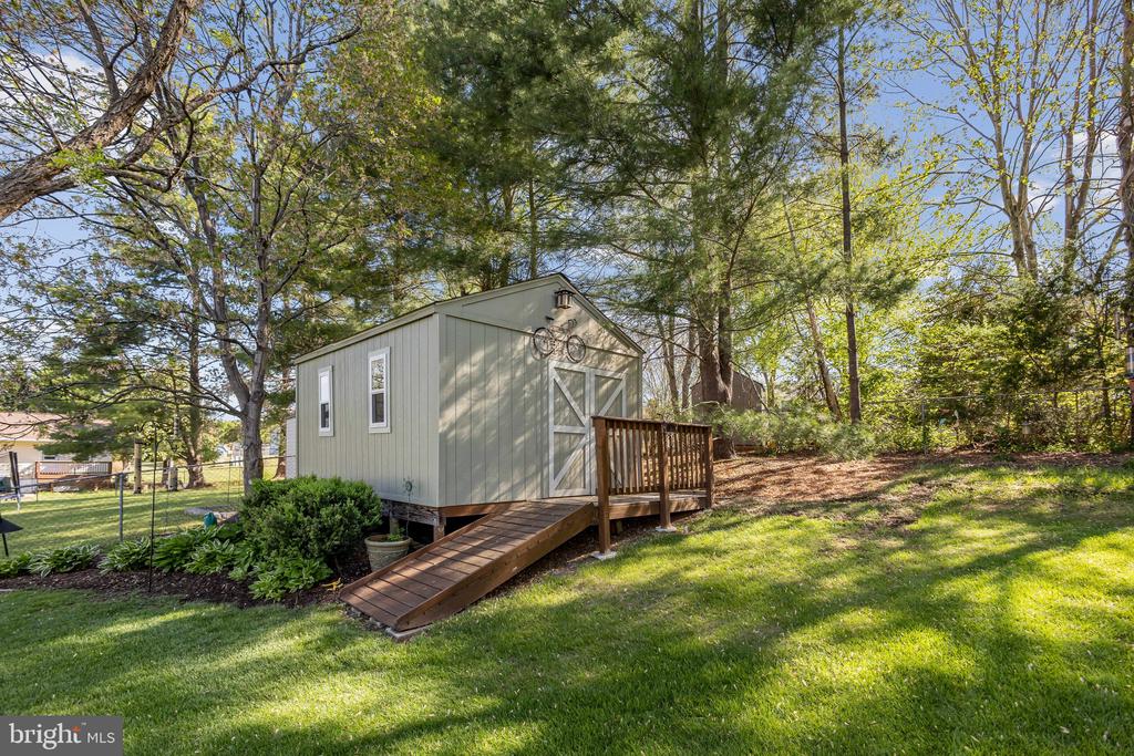 86 VISTA WOODS ROAD