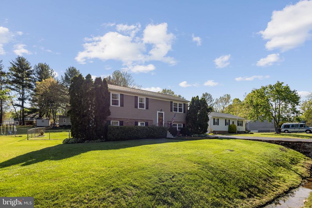 86 VISTA WOODS ROAD