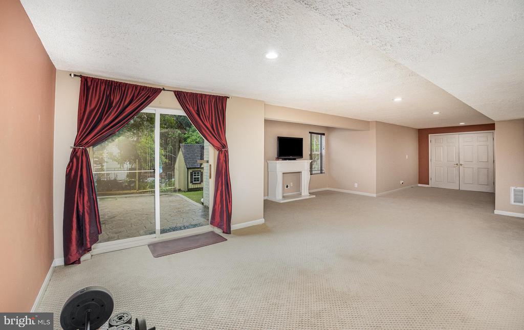 46 NORTHAMPTON BLVD