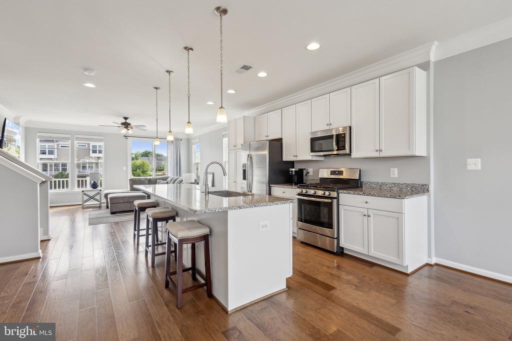 418 BOXELDER DRIVE 106