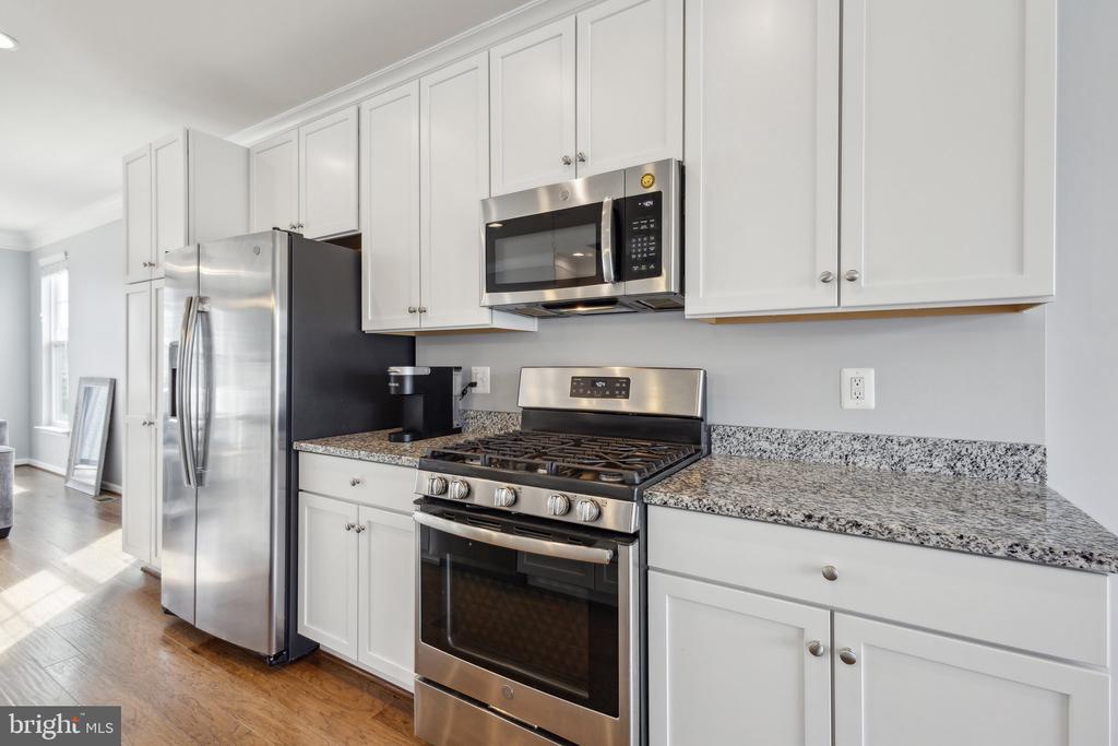 418 BOXELDER DRIVE 106