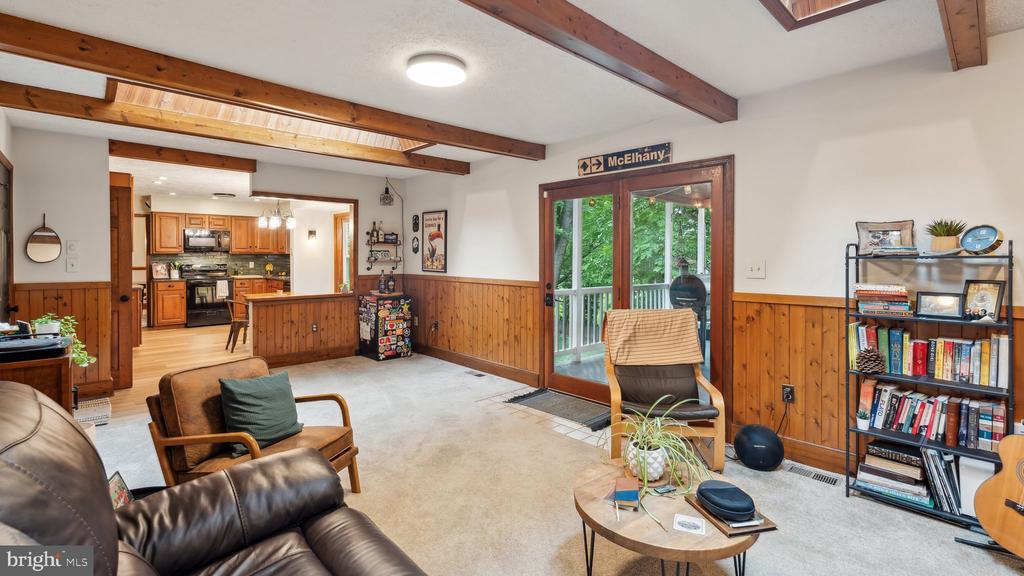 3 WOODFLOWER COURT