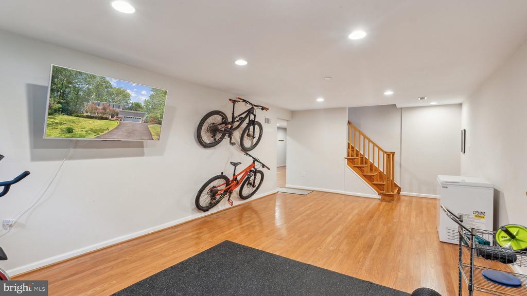 3 WOODFLOWER COURT